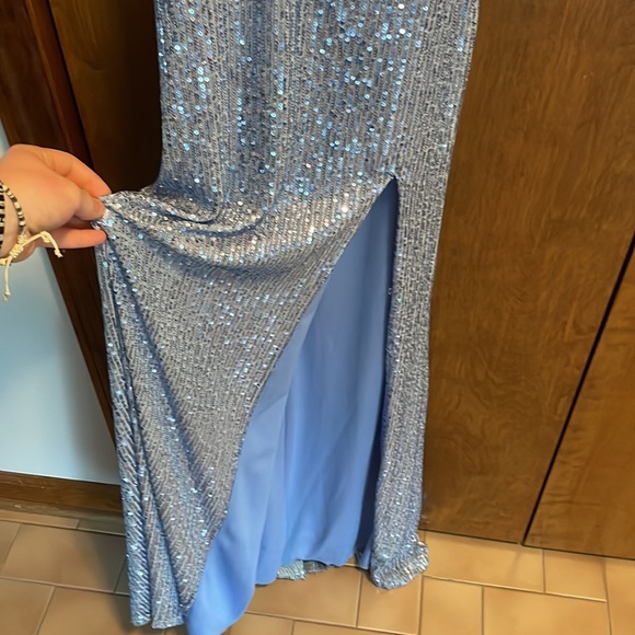 5/6 B.Darlin Sparkling Prom Dress - Picture 3 of 3